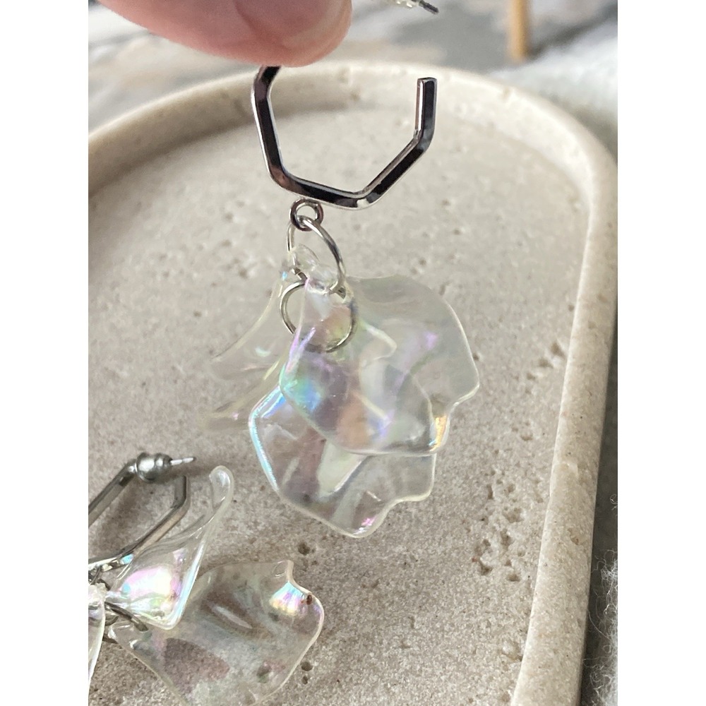 Iridescent Flower Petal Drop Earrings Silver Tone Geometric Hoop Clear Acrylic